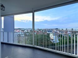 1 Canberra (D27), Condominium #595130021